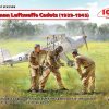 ICM 32103 German Luftwaffe Cadets 1939-19453 figures