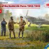 ICM 32117 Pilots of the Soviet Air Force 1943-1945