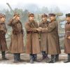 Trumpeter 00428 Soviet Artillery  Commander Inspection