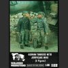 Verlinden 1122 - Carristi tedeschi con taniche (2 figure)