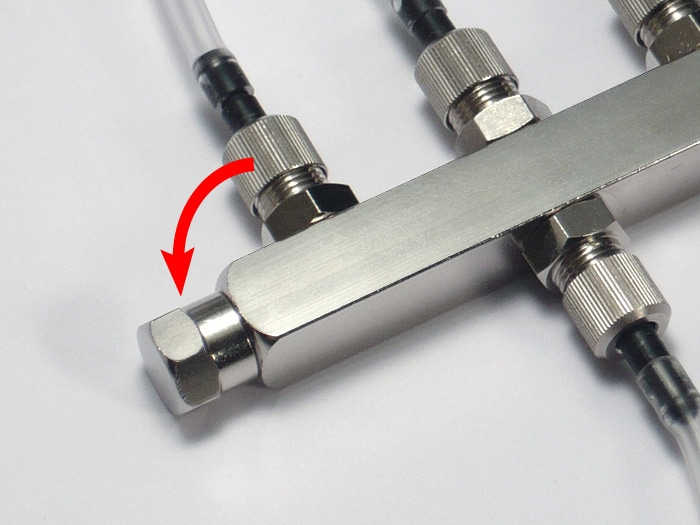 Tamiya 74546 Airbrush Manifold 3 Ports